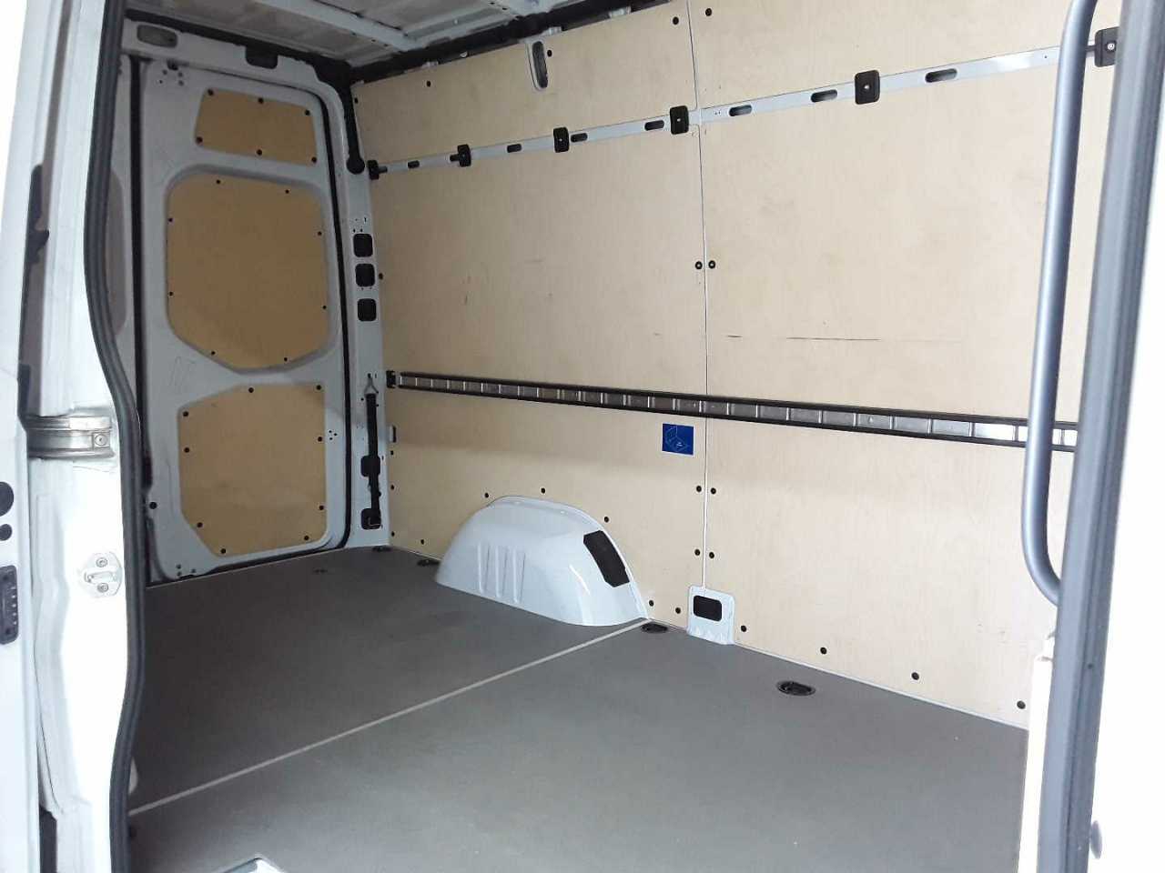 Mercedes-Benz 317 CDI Sprinter Standard HA 9G-TRONIC 14