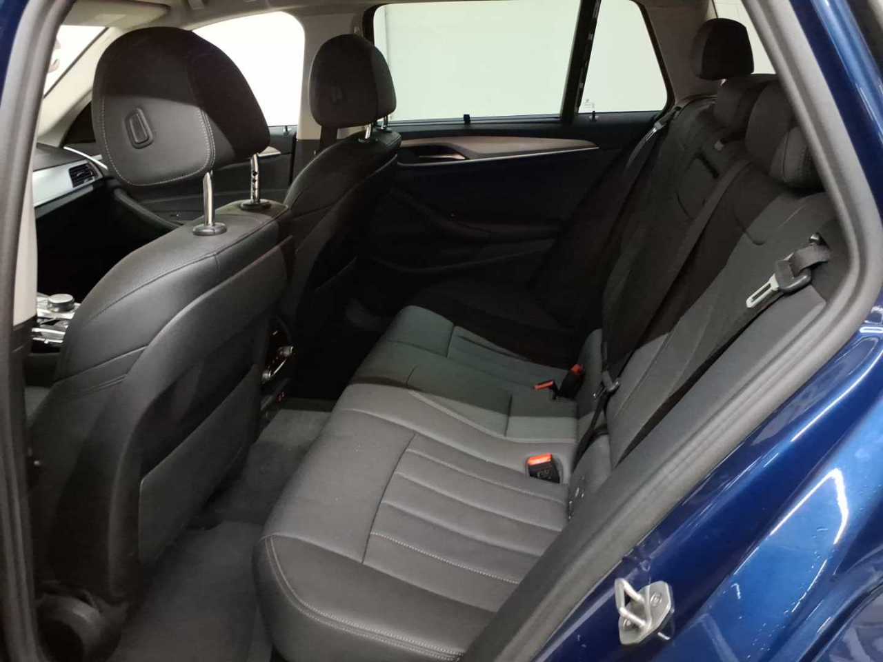 BMW 520d Touring Aut. 13