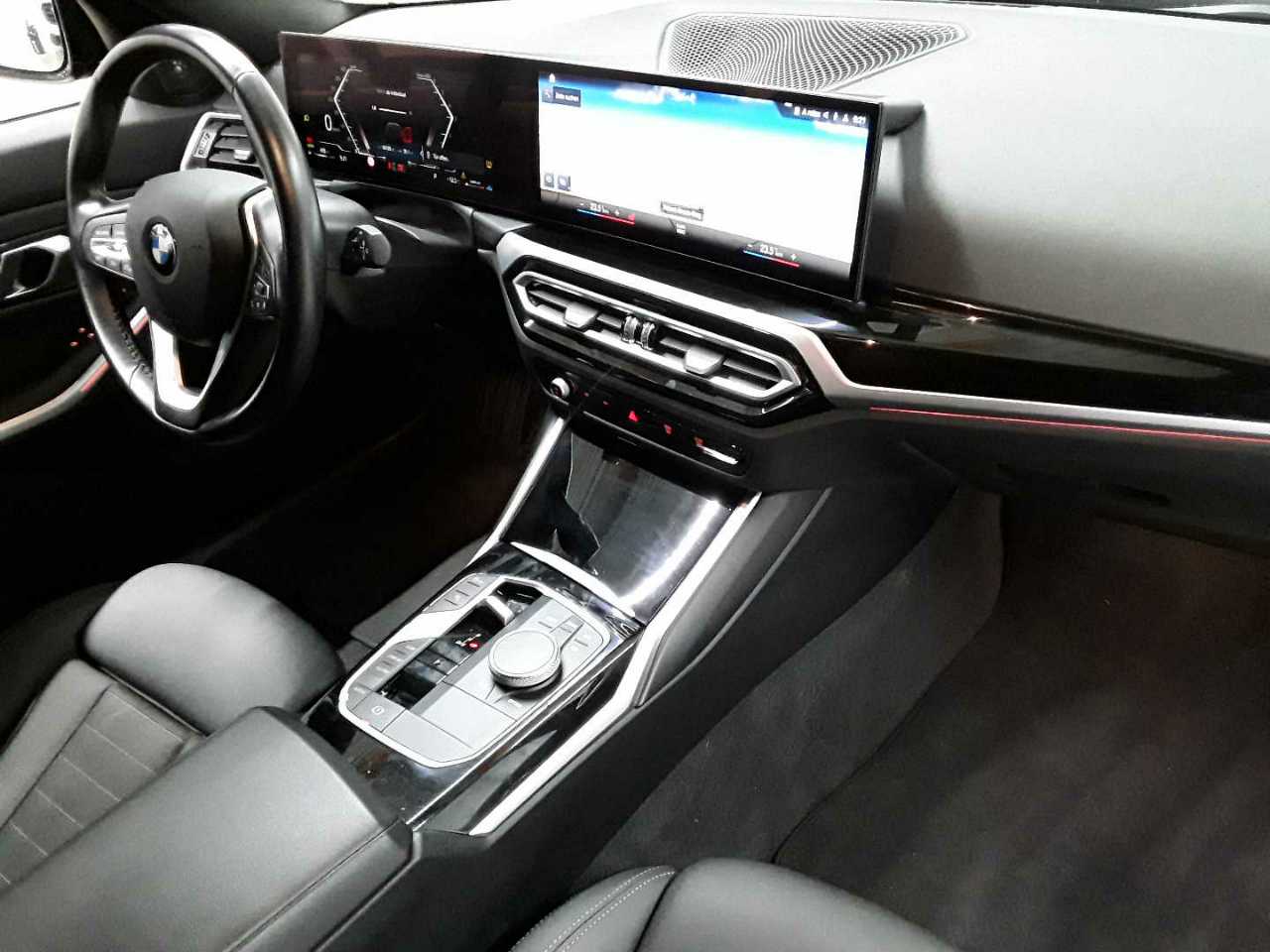 BMW 318d Touring Aut. 9