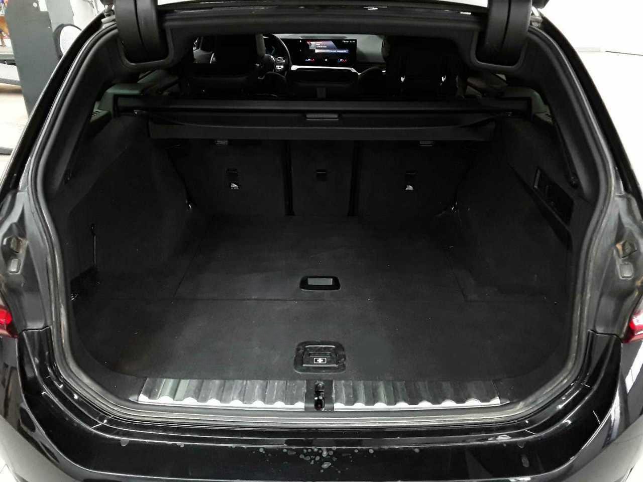 BMW 318d Touring Aut. 15