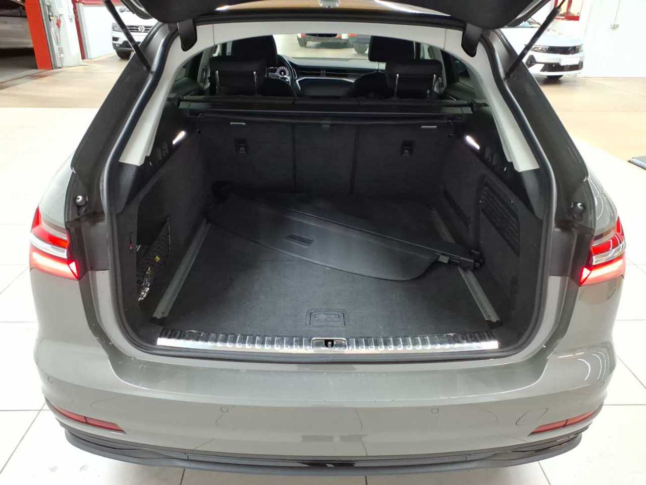 Audi A6 Avant 40 TDI S tronic 15