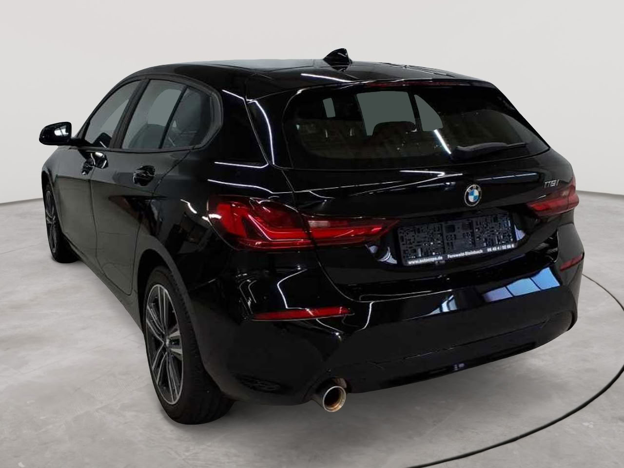 BMW 118i Aut. Advantage 5