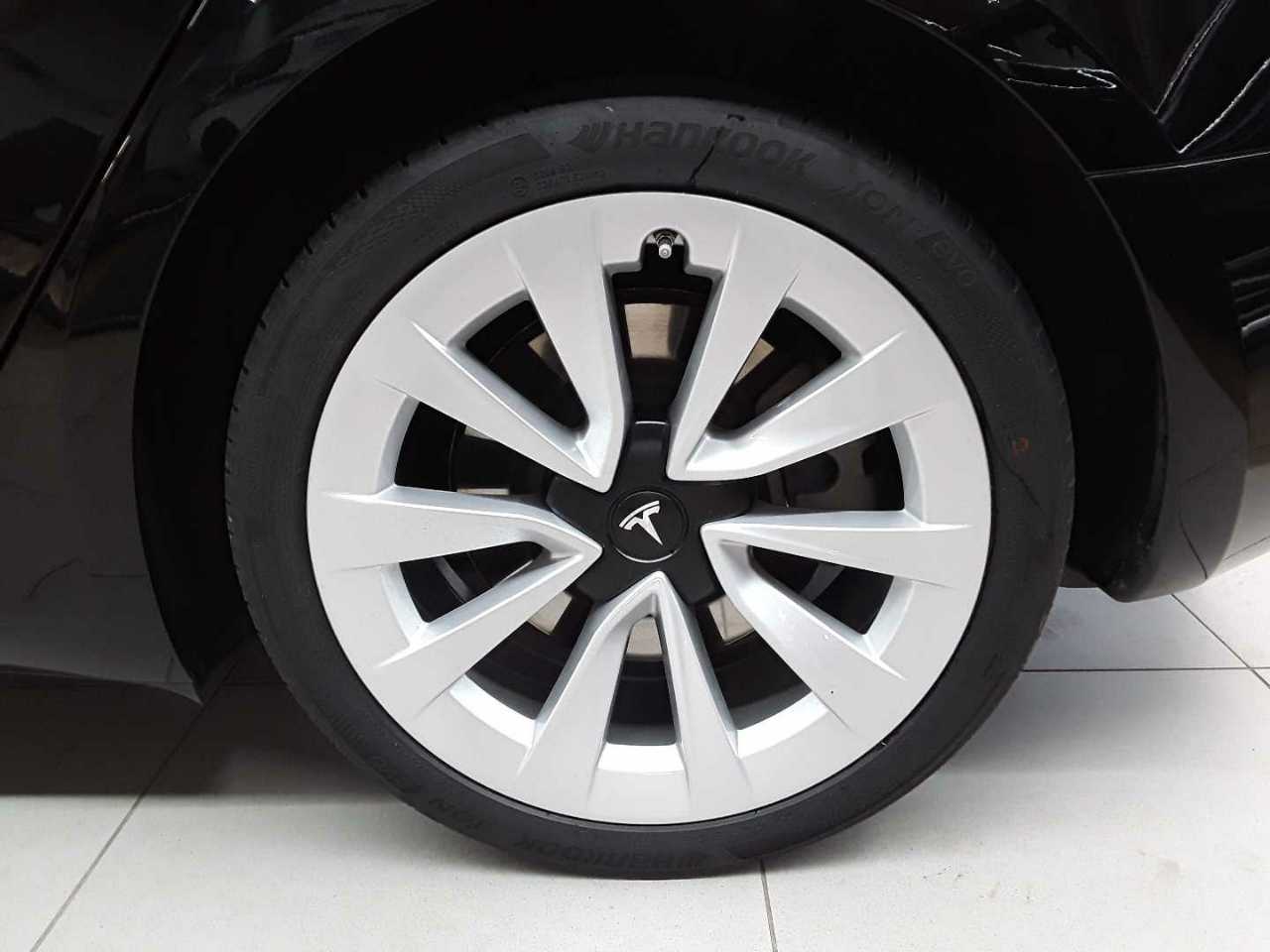 Tesla Model 3 RWD Hinterradantrieb 19