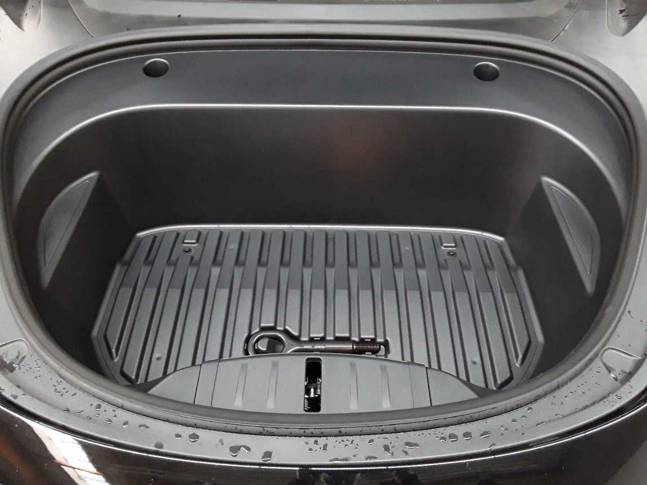 Tesla Model 3 RWD Hinterradantrieb 16