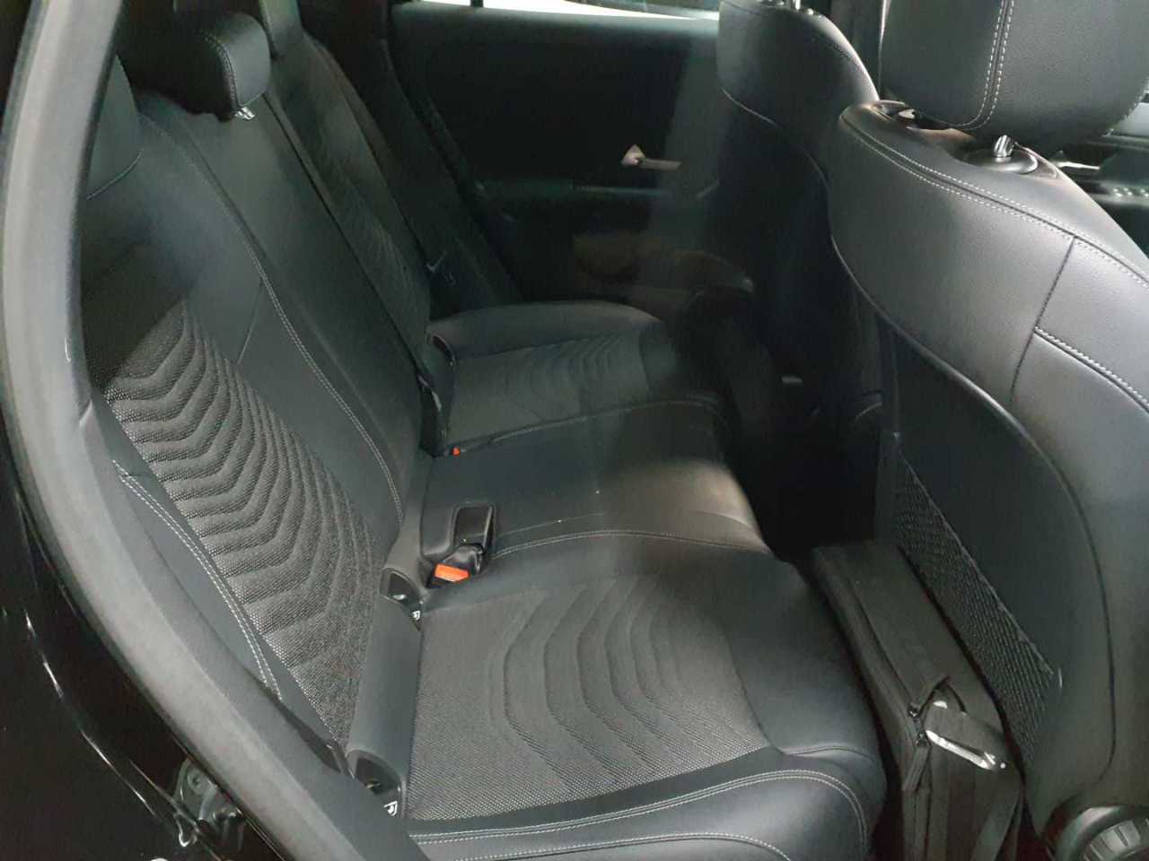 Mercedes-Benz GLA 250 e 8G-DCT Style 14