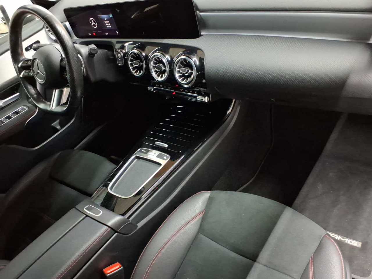 Mercedes-Benz A 250 e 8G-DCT Lim. AMG Line Advanced Plus 9
