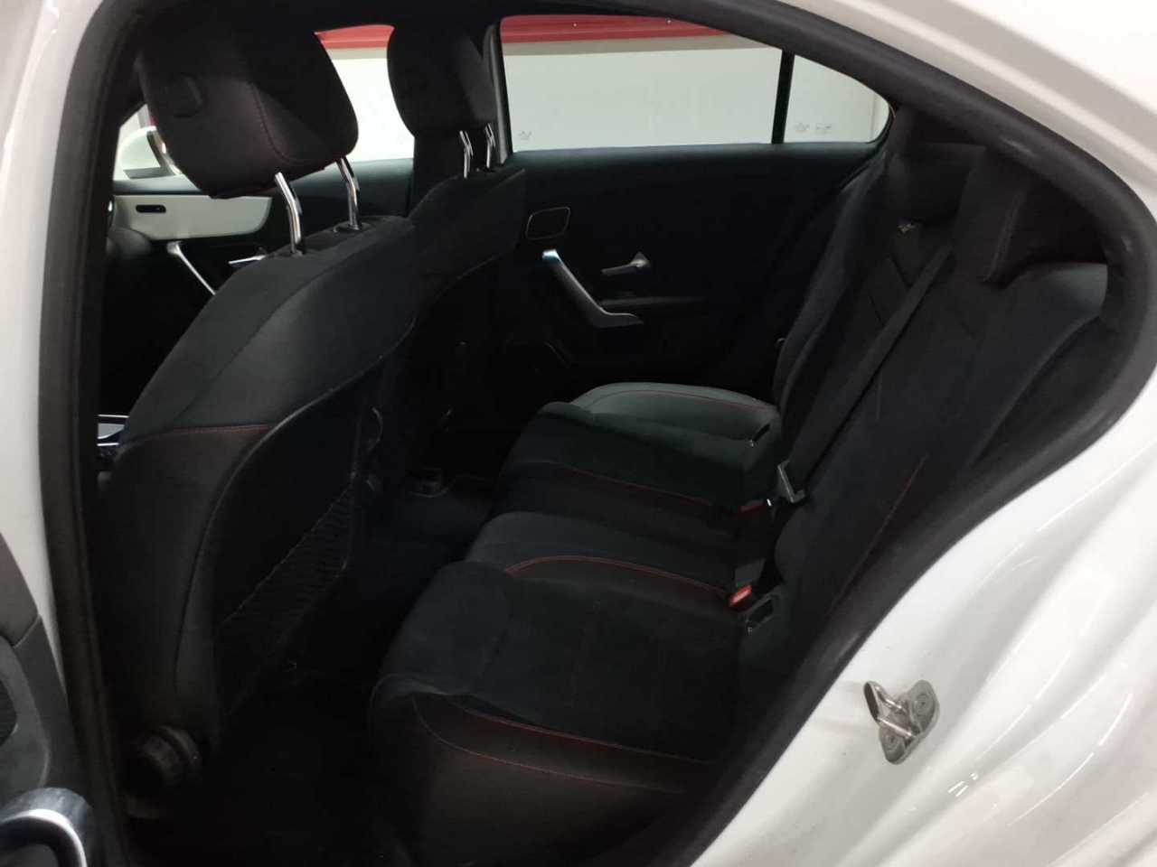 Mercedes-Benz A 250 e 8G-DCT Lim. AMG Line Advanced Plus 13