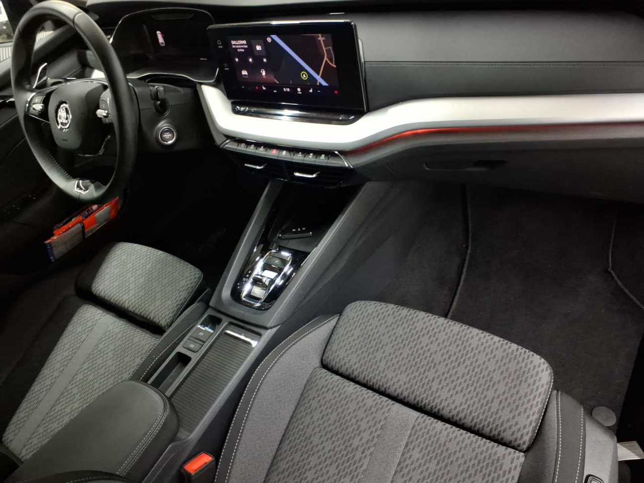 Skoda Octavia Combi 1.0 TSI e-TEC DSG Clever 9