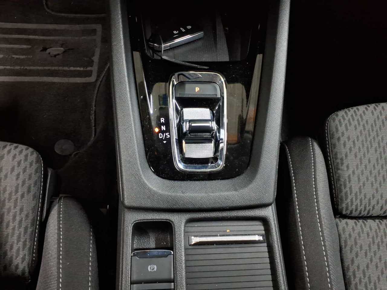 Skoda Octavia Combi 1.0 TSI e-TEC DSG Clever 10