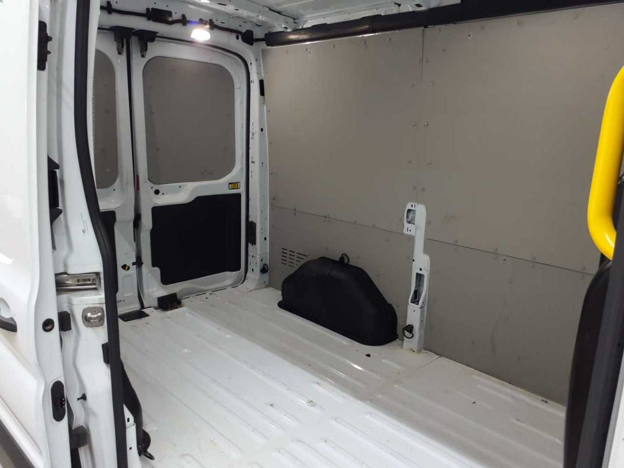 Ford Transit 290 L2H2 Lkw VA Trend 14
