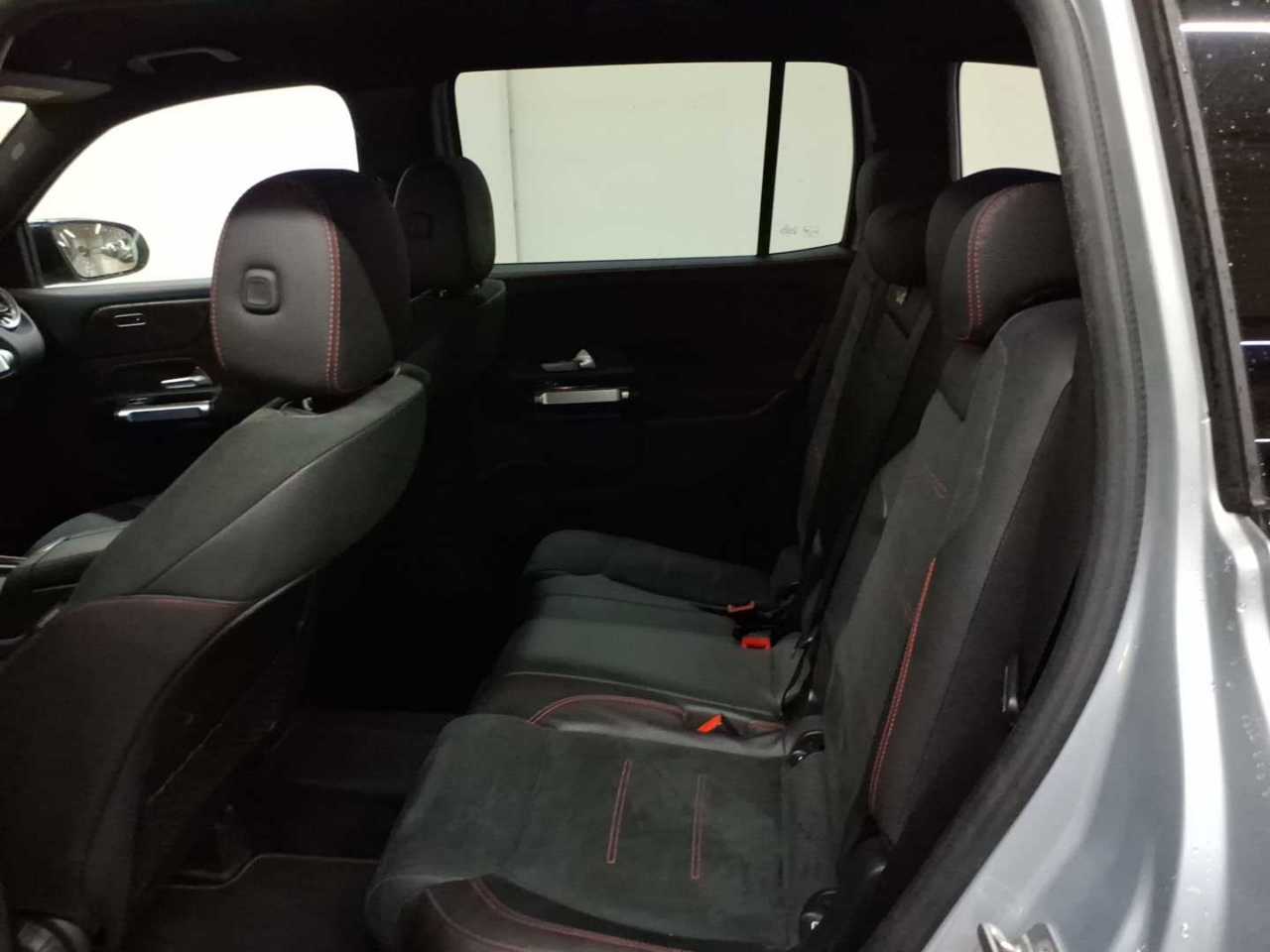Mercedes-Benz GLB 220 d 4Matic 8G-DCT AMG Line Advanced Plus 13
