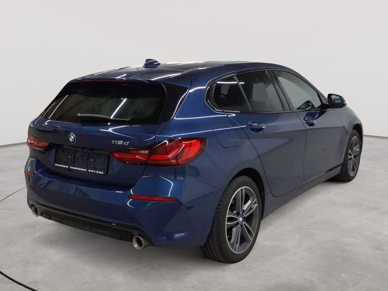 BMW 118d Aut. Sport Line 4