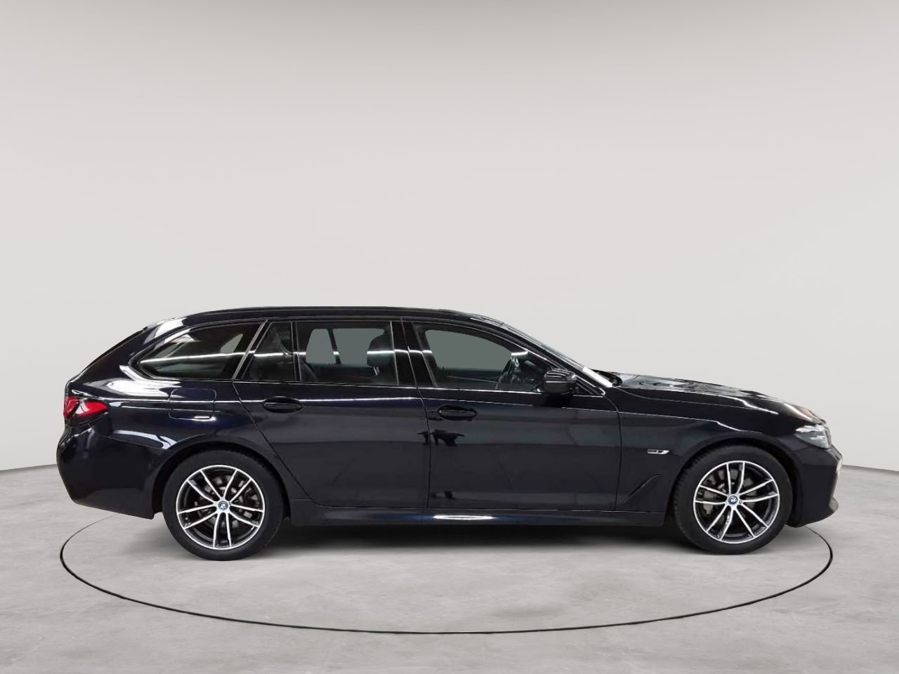 BMW 530e Touring Aut. 3
