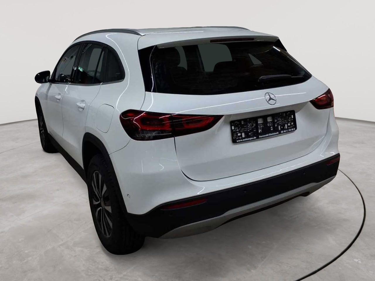Mercedes-Benz GLA 200 d 8G-DCT Style 5