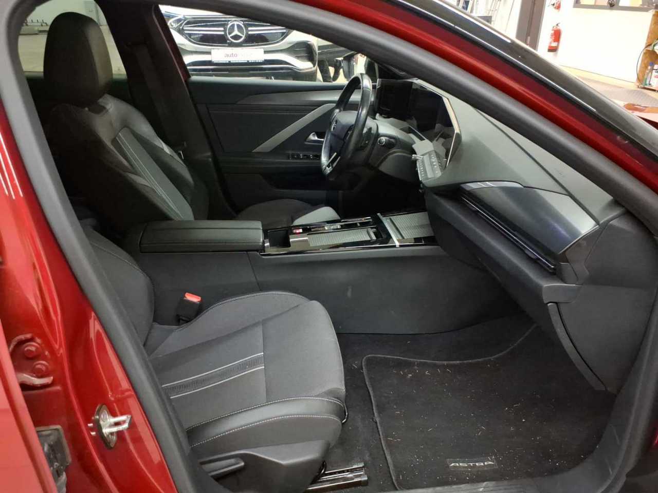Opel Astra Sports Tourer 1.5 D Automatik GS Line 8