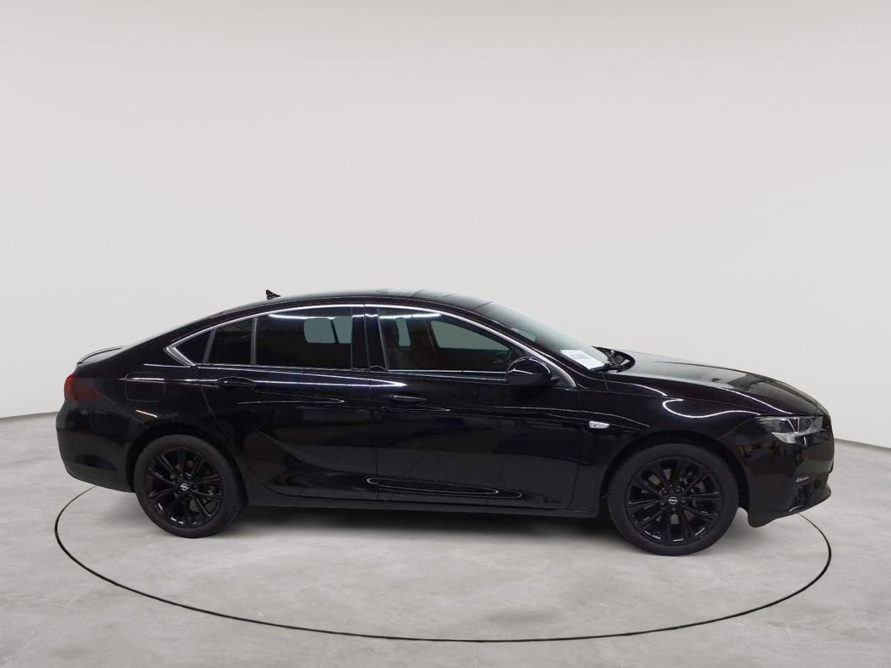 Opel Insignia Grand Sport 2.0 Diesel Business Elegance 3