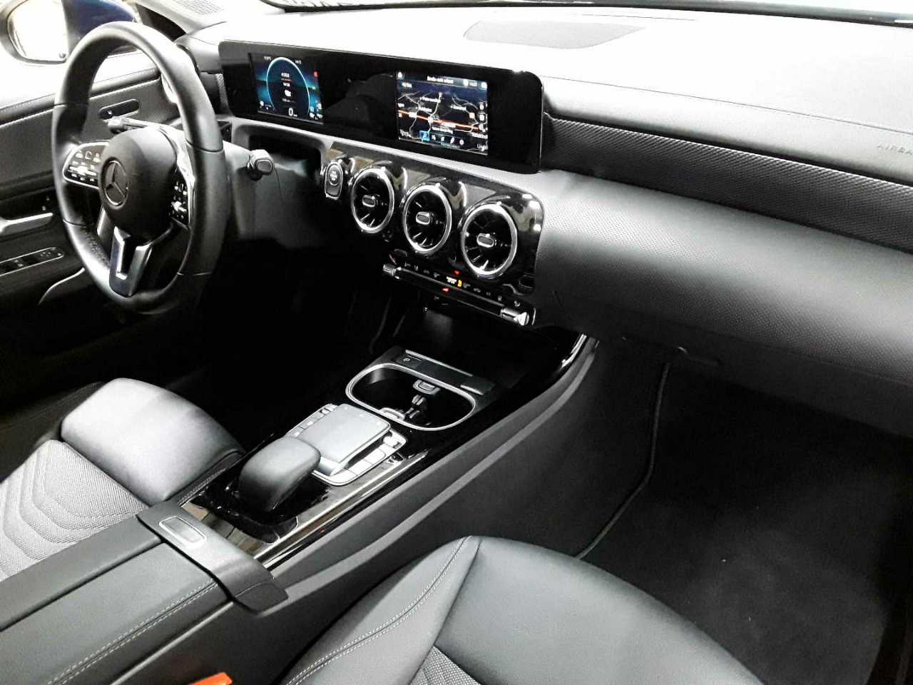 Mercedes-Benz CLA 250 e Shooting Brake 8G-DCT Progressive 9