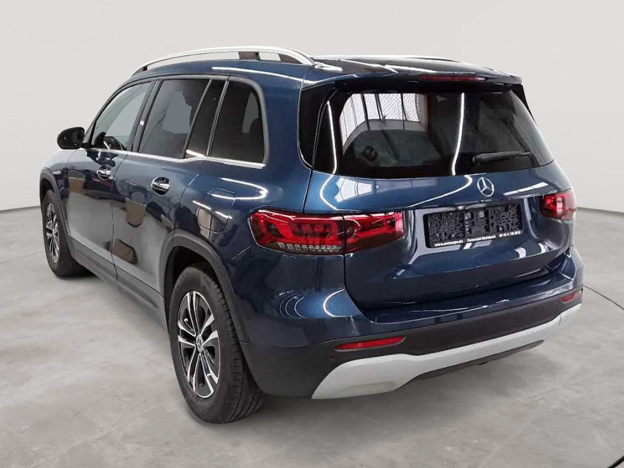 Mercedes-Benz GLB 220 d 4Matic 8G-DCT Style 5
