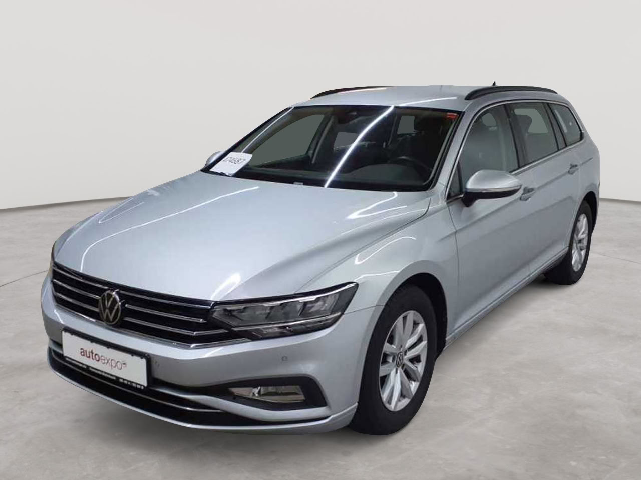 Volkswagen Passat Variant 2.0 TDI SCR DSG Business 2
