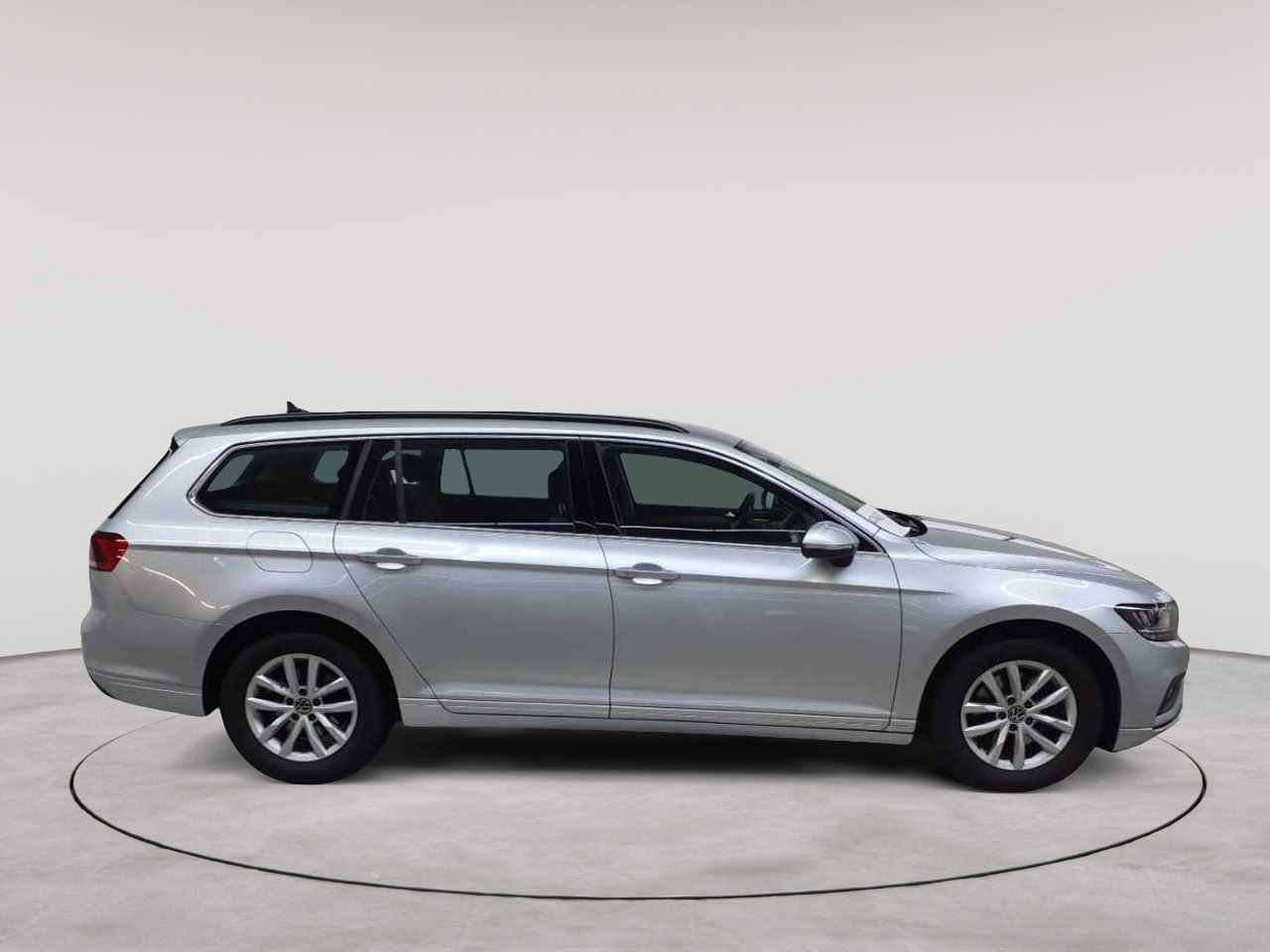 Volkswagen Passat Variant 2.0 TDI SCR DSG Business 3