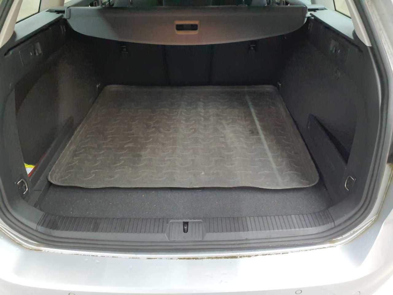 Volkswagen Passat Variant 2.0 TDI SCR DSG Business 15