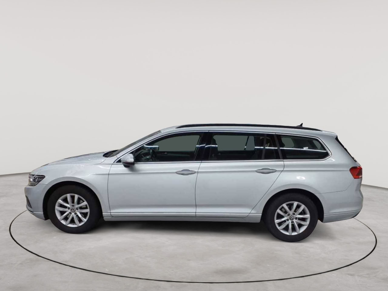 Volkswagen Passat Variant 2.0 TDI SCR DSG Business 6
