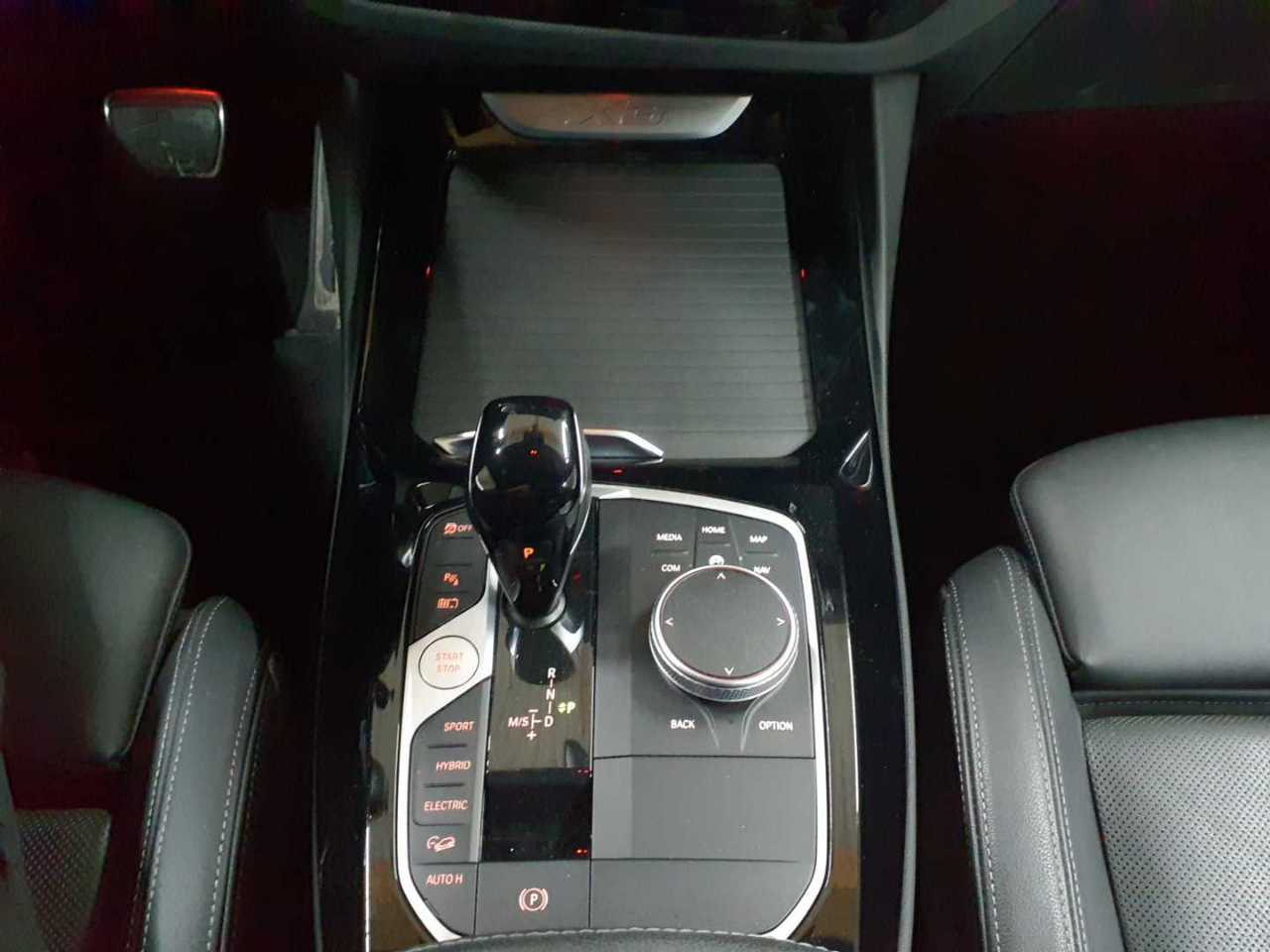 BMW X3 xDrive30e Aut. 10
