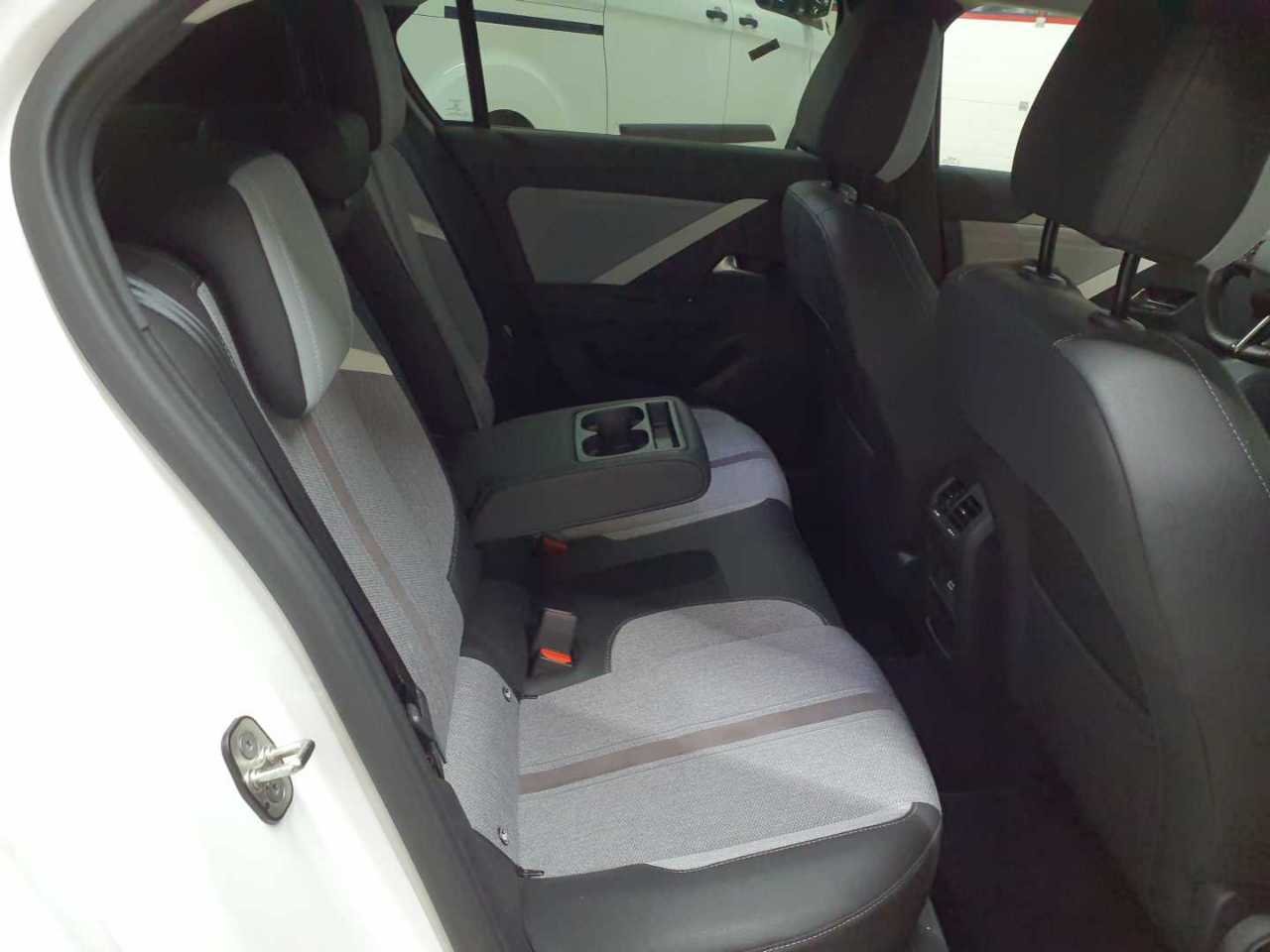 Opel Astra Plug-In-Hybrid Elegance 13