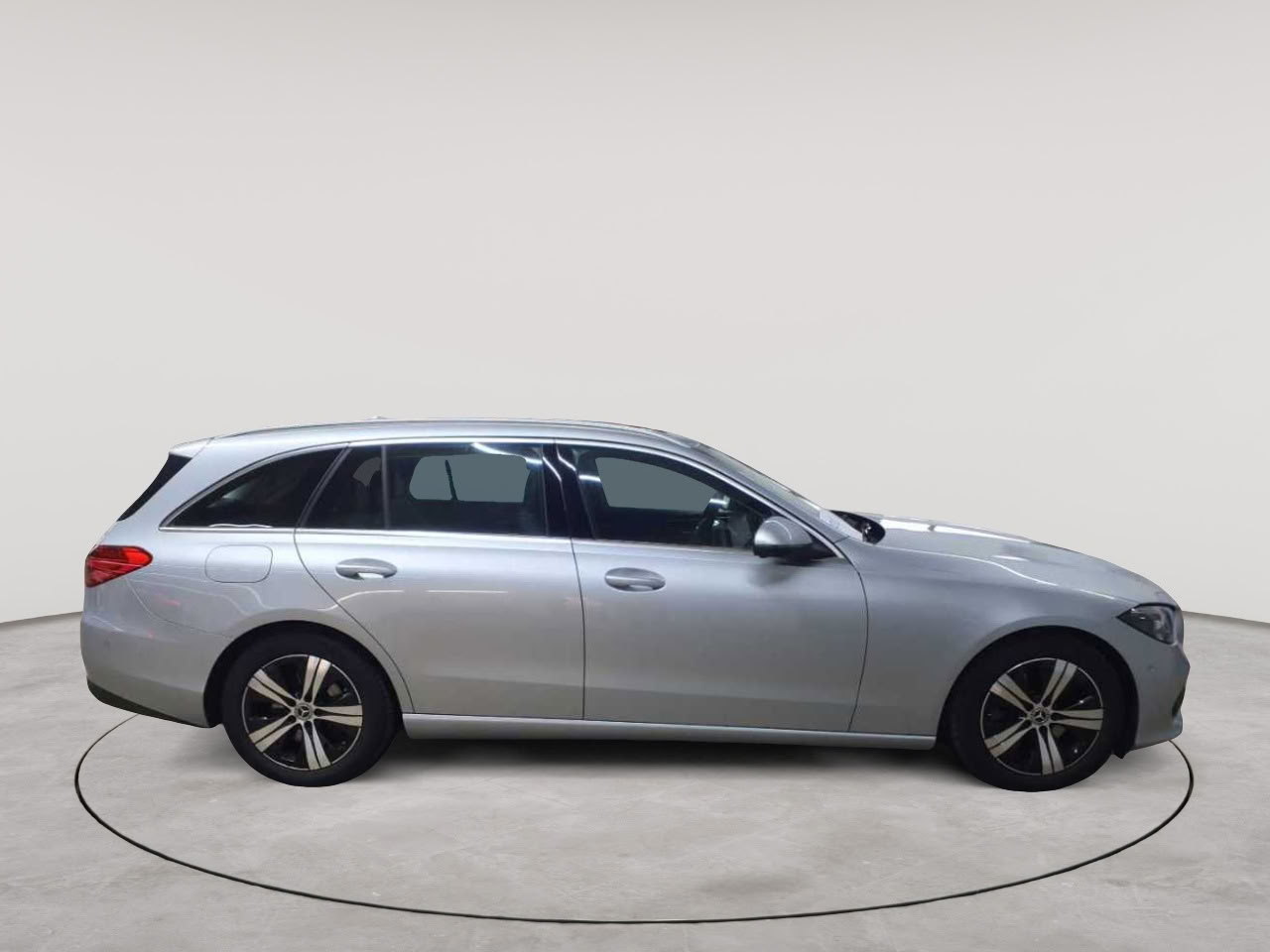 Mercedes-Benz C 220 d T 9G-TRONIC Avantgarde 3