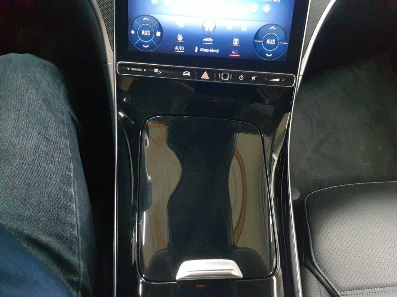 Mercedes-Benz C 220 d T 9G-TRONIC Avantgarde 10