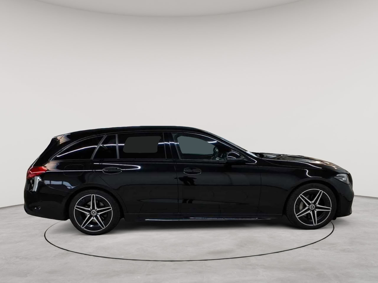 Mercedes-Benz C 180 T 9G-TRONIC AMG Line 3