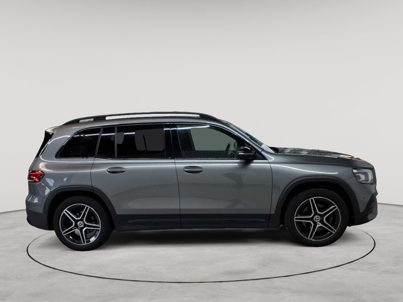 Mercedes-Benz GLB 200 d 8G-DCT AMG Line 3