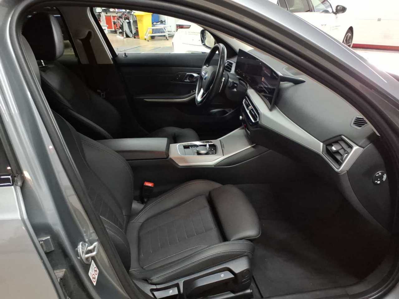 BMW 320d Touring Aut. 8