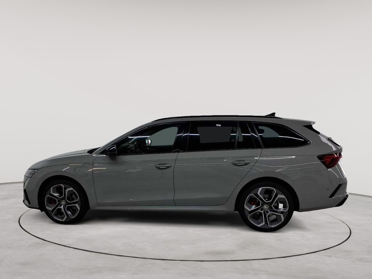 Skoda Octavia Combi 1.4 TSI iV DSG RS 6