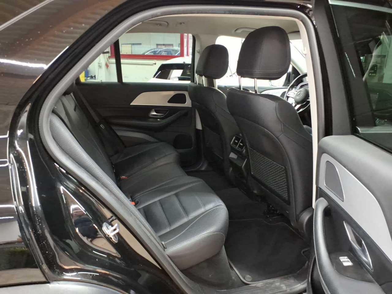 Mercedes-Benz GLE 350 d 4Matic 9G-TRONIC 14
