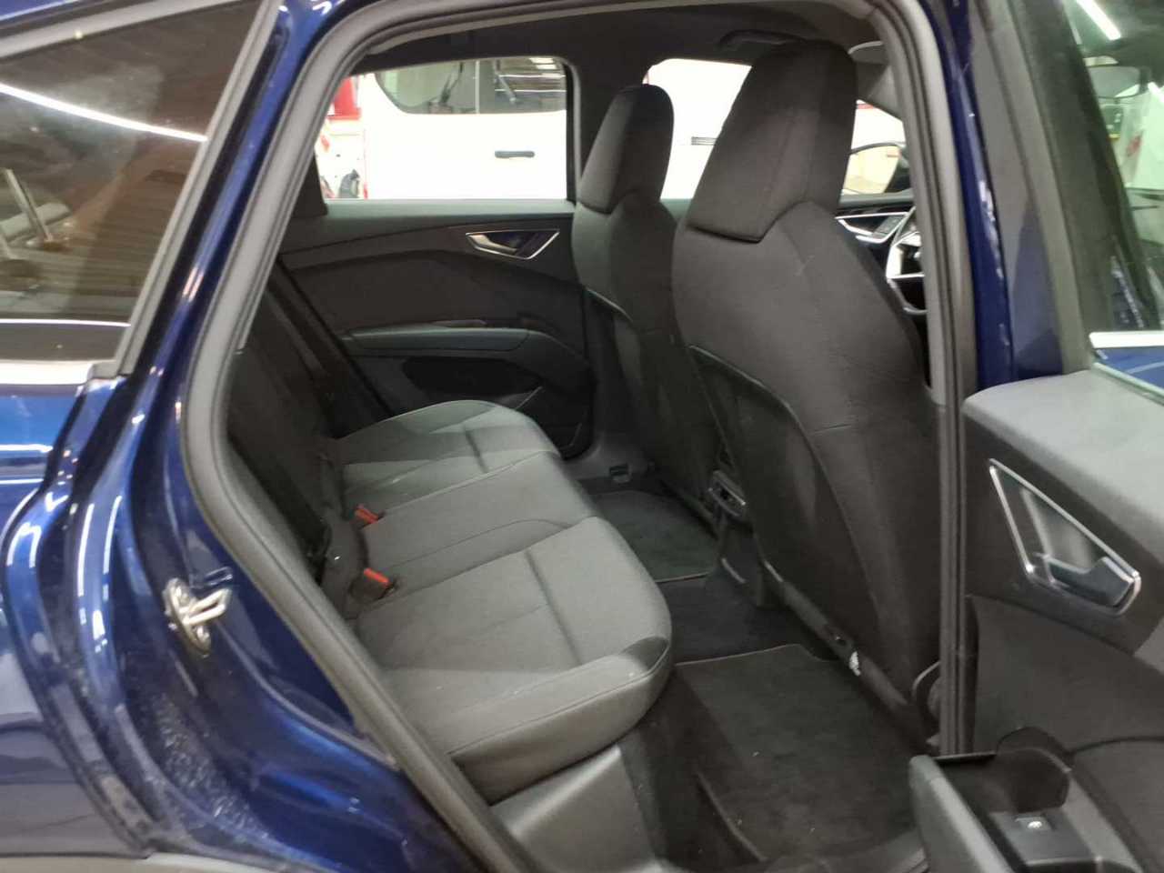 Audi Q4 e-tron 35 Sportback 14