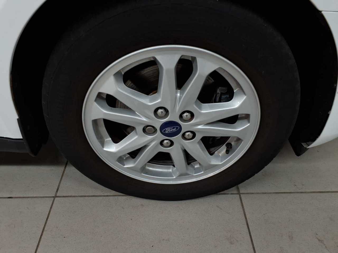 Ford Tourneo Connect 1.0 EcoBoost Start-Stop Trend 16