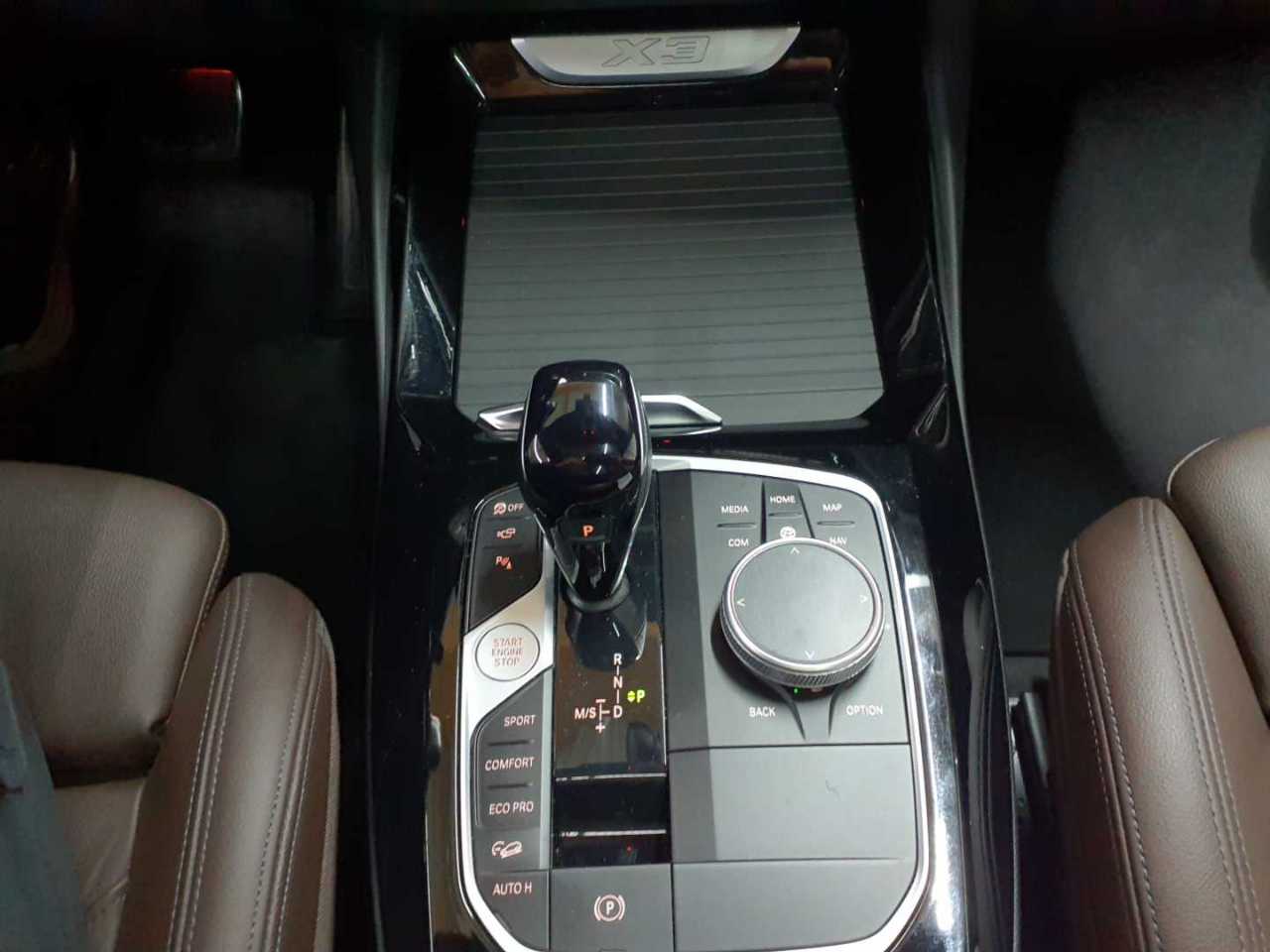 BMW X3 xDrive20d Aut. 10