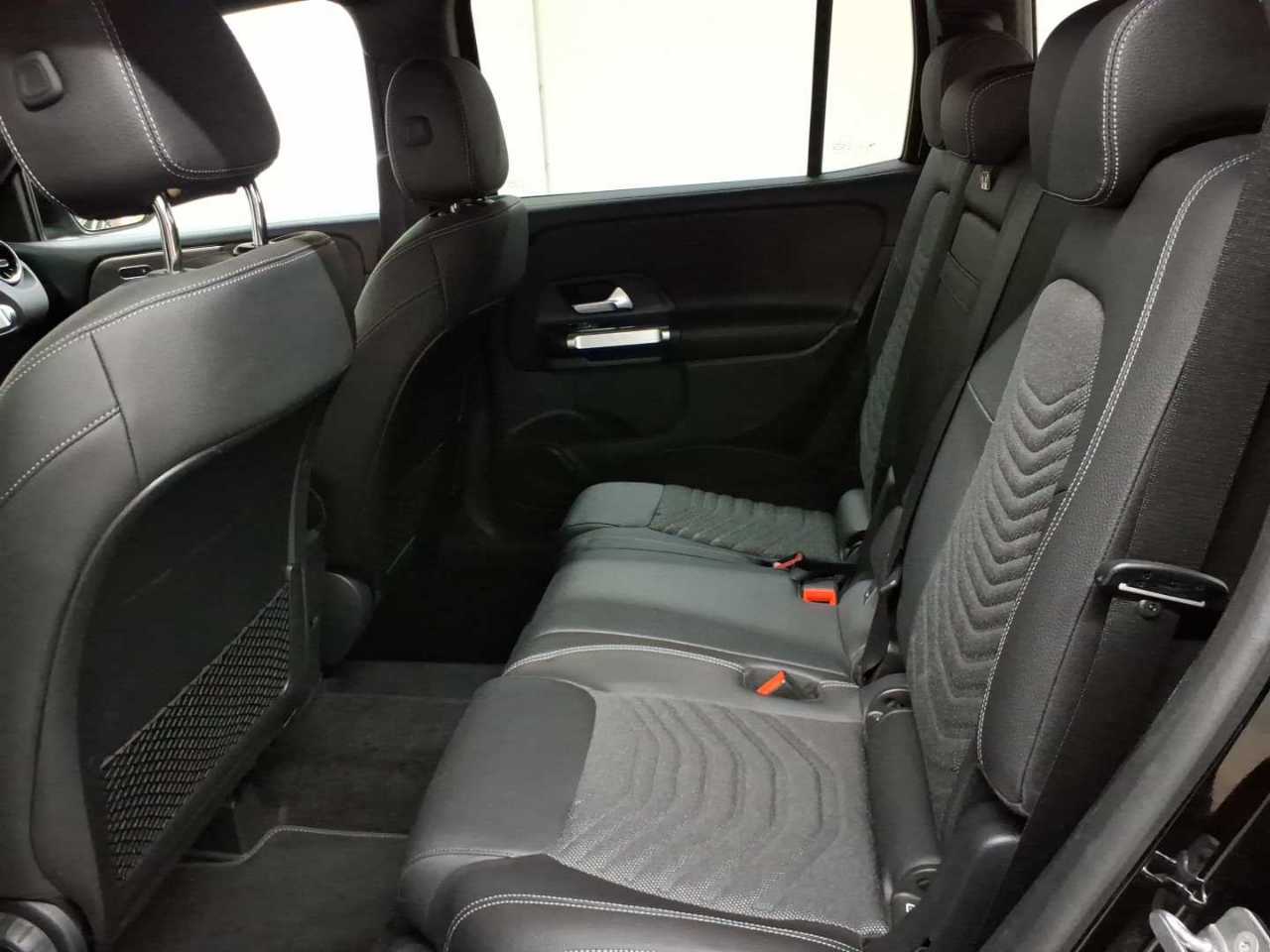 Mercedes-Benz GLB 200 d 4Matic 8G-DCT Progressive 13