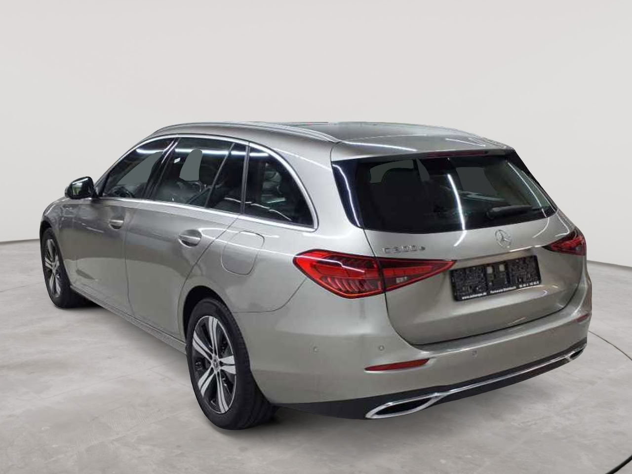 Mercedes-Benz C 300 e T 9G-TRONIC Avantgarde 5