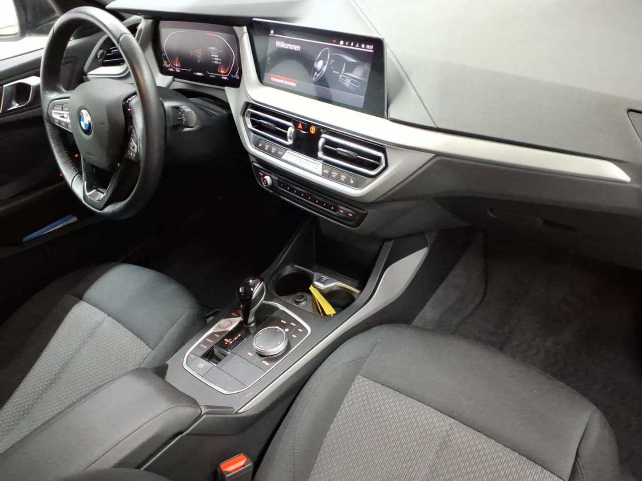 BMW 116i Aut. Advantage 9
