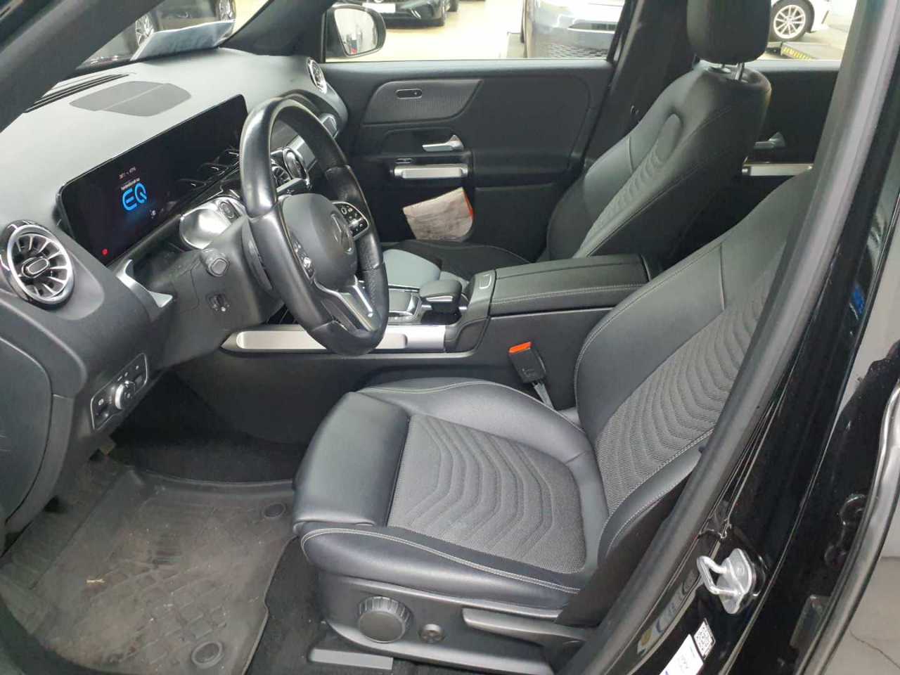 Mercedes-Benz EQB 250+ Progressive 7
