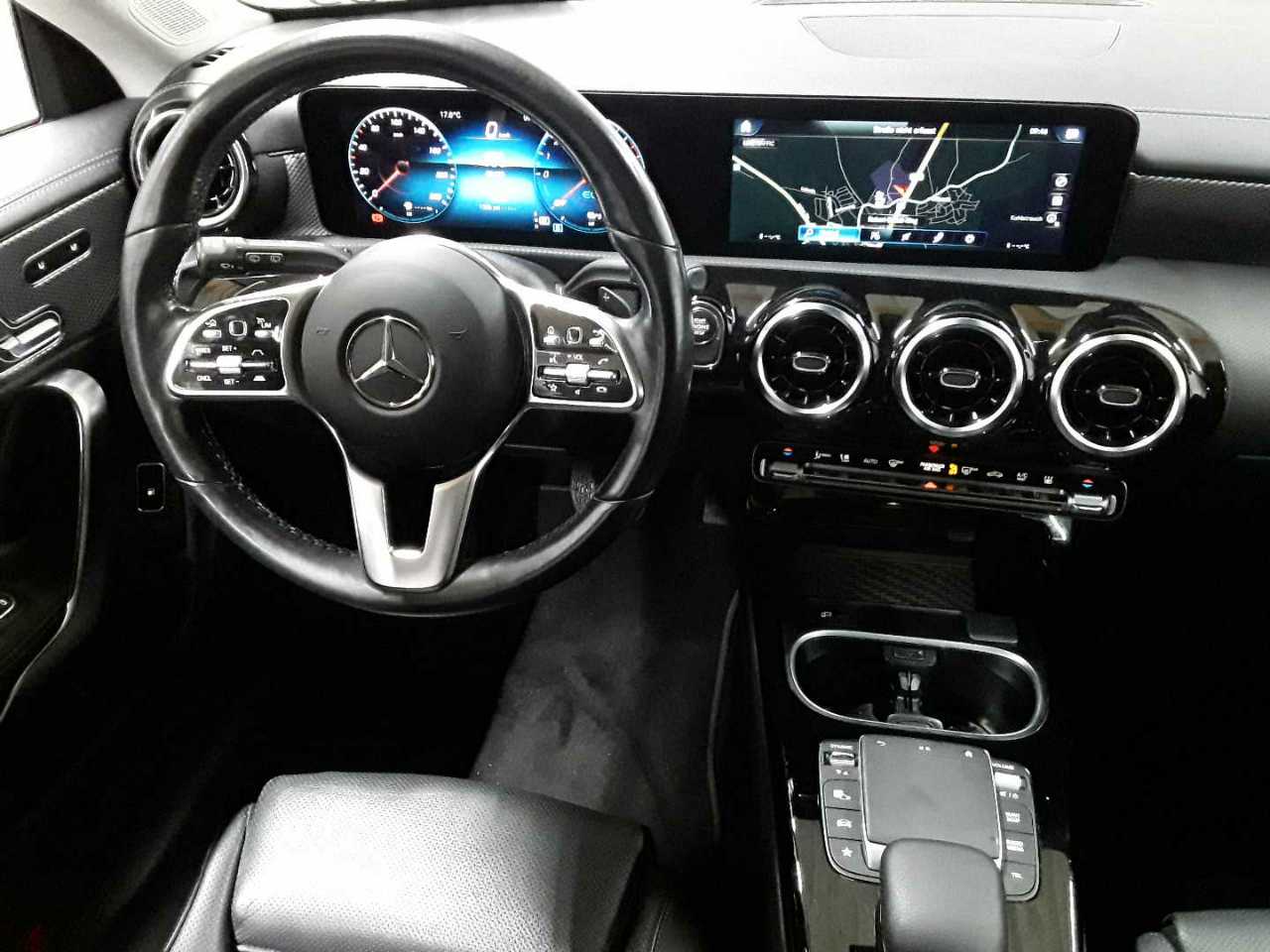 Mercedes-Benz CLA 250 e Shooting Brake 8G-DCT Progressive 10