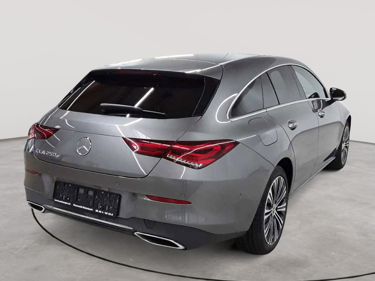 Mercedes-Benz CLA 250 e Shooting Brake 8G-DCT Progressive 4