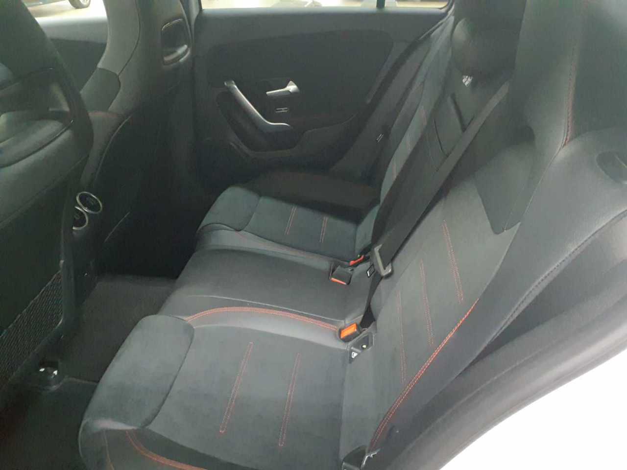 Mercedes-Benz A 250 e 8G-DCT Advanced AMG Line 13