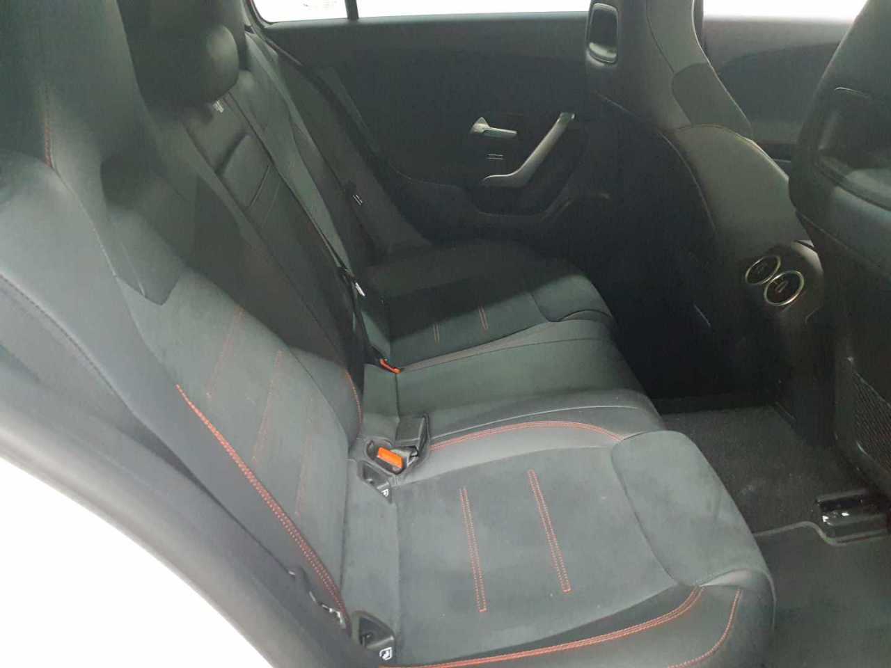 Mercedes-Benz A 250 e 8G-DCT Advanced AMG Line 14