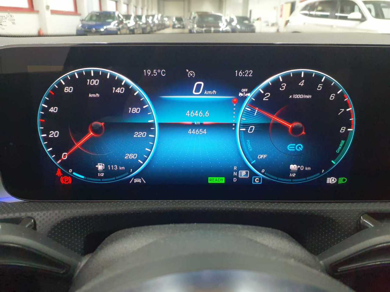 Mercedes-Benz A 250 e 8G-DCT Advanced AMG Line 11