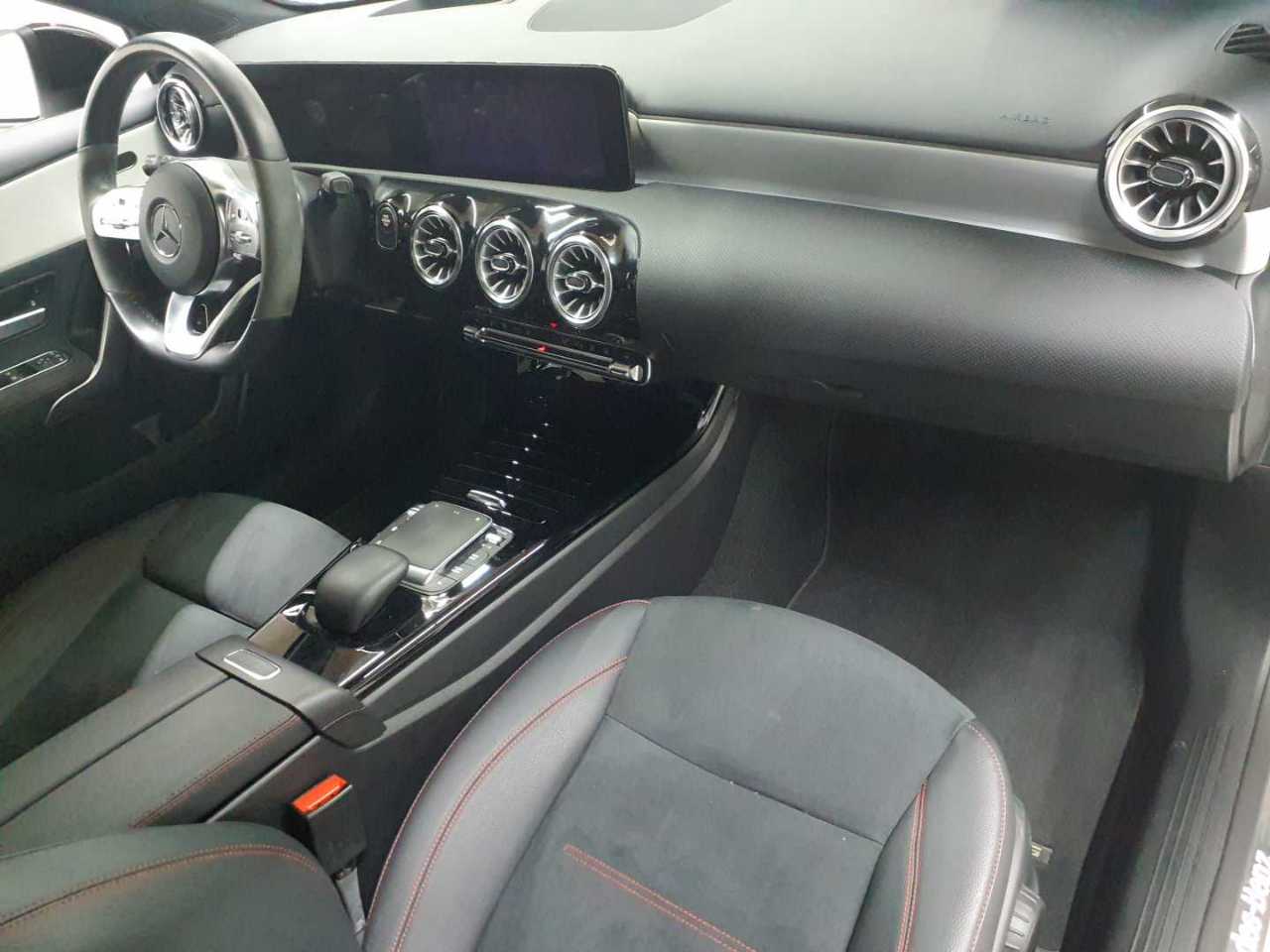Mercedes-Benz A 250 e 8G-DCT Advanced AMG Line 9