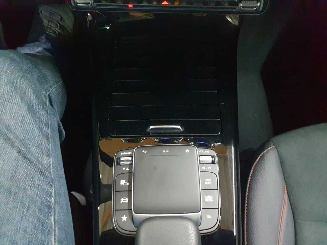 Mercedes-Benz A 250 e 8G-DCT Advanced AMG Line 10