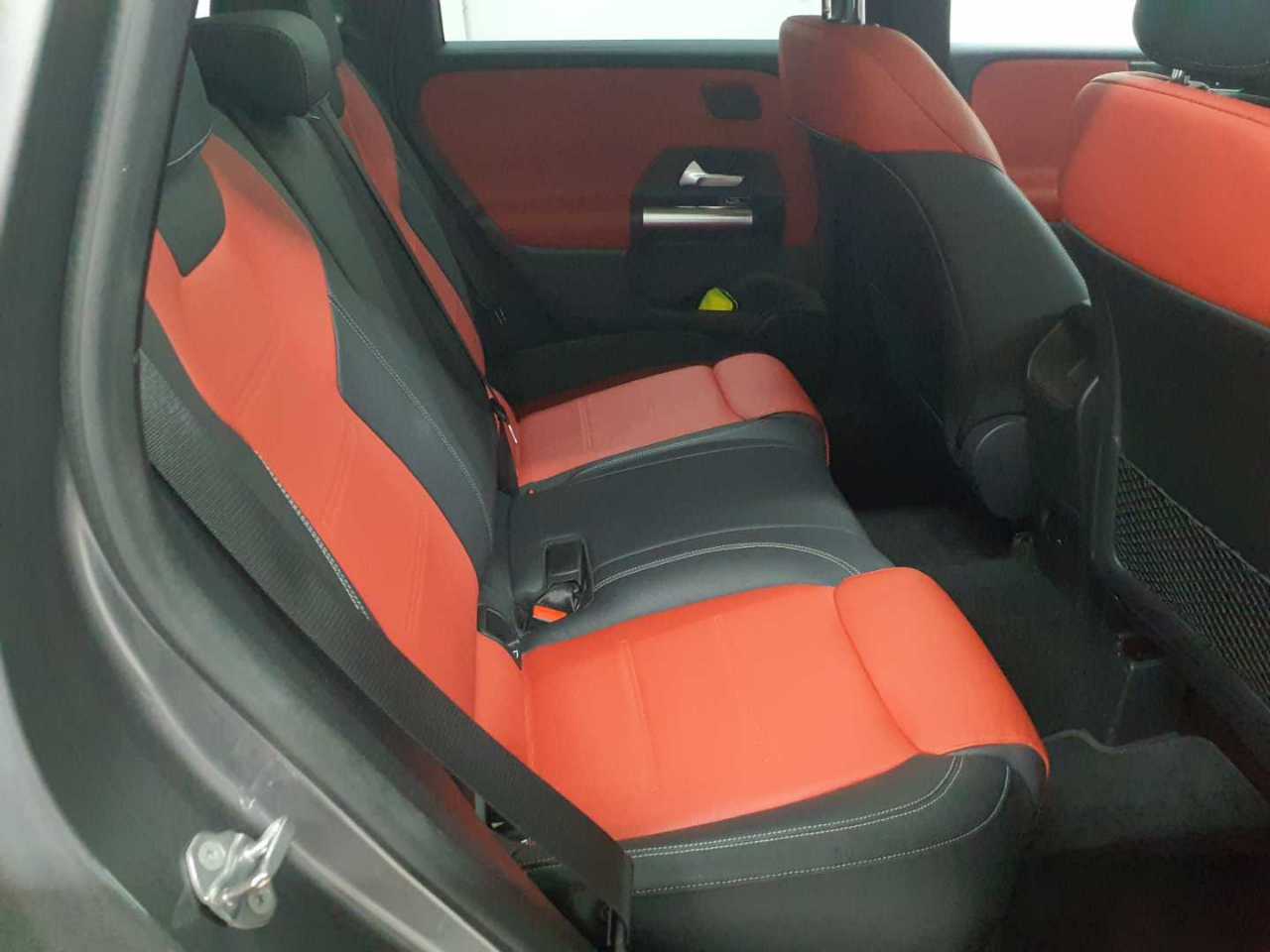 Mercedes-Benz B 250 e 8G-DCT AMG Line 14